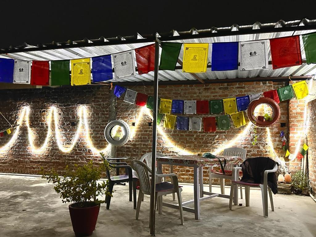 The Highvill Home Stay Khajurāho Exteriör bild