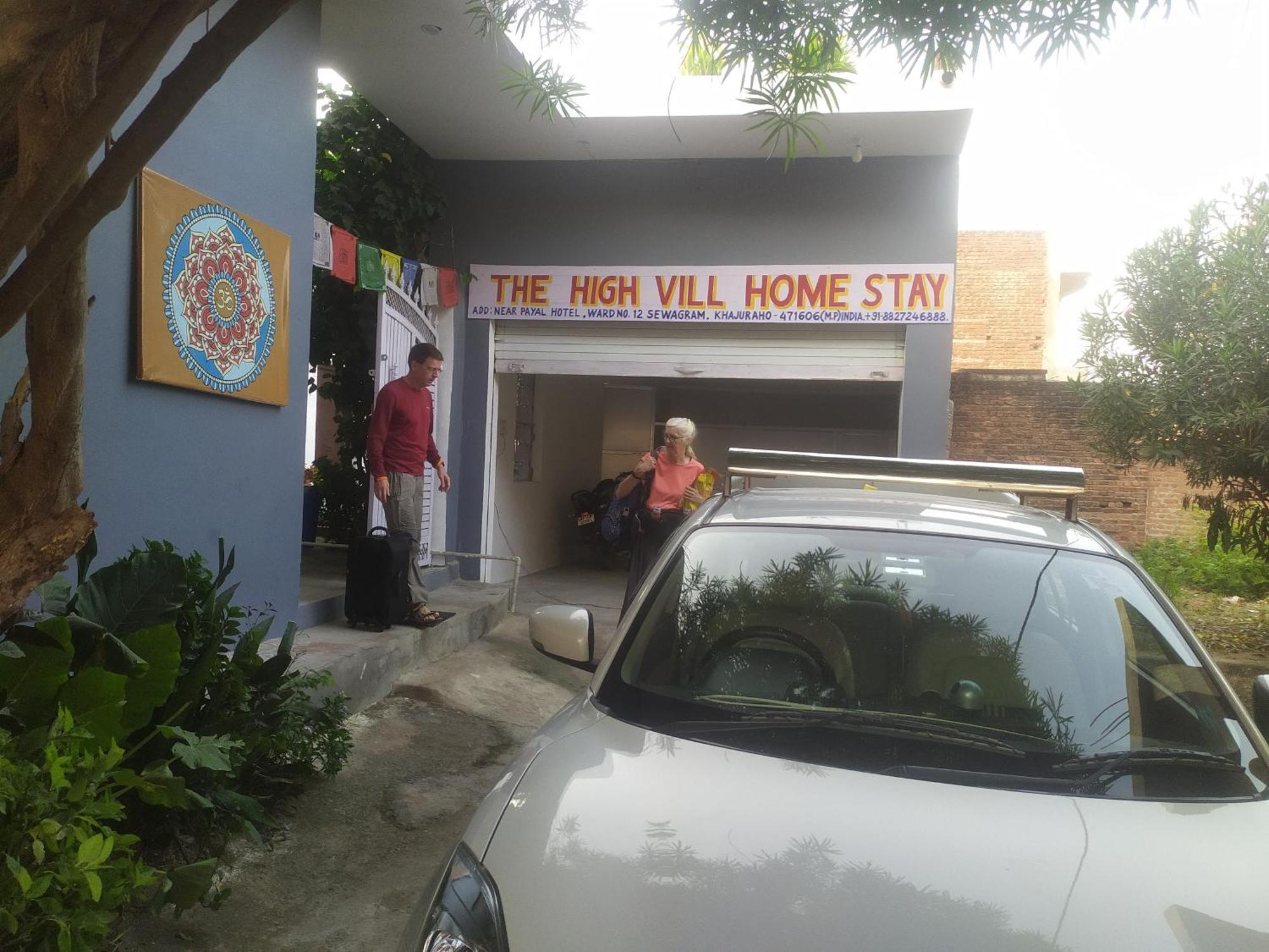 The Highvill Home Stay Khajurāho Exteriör bild